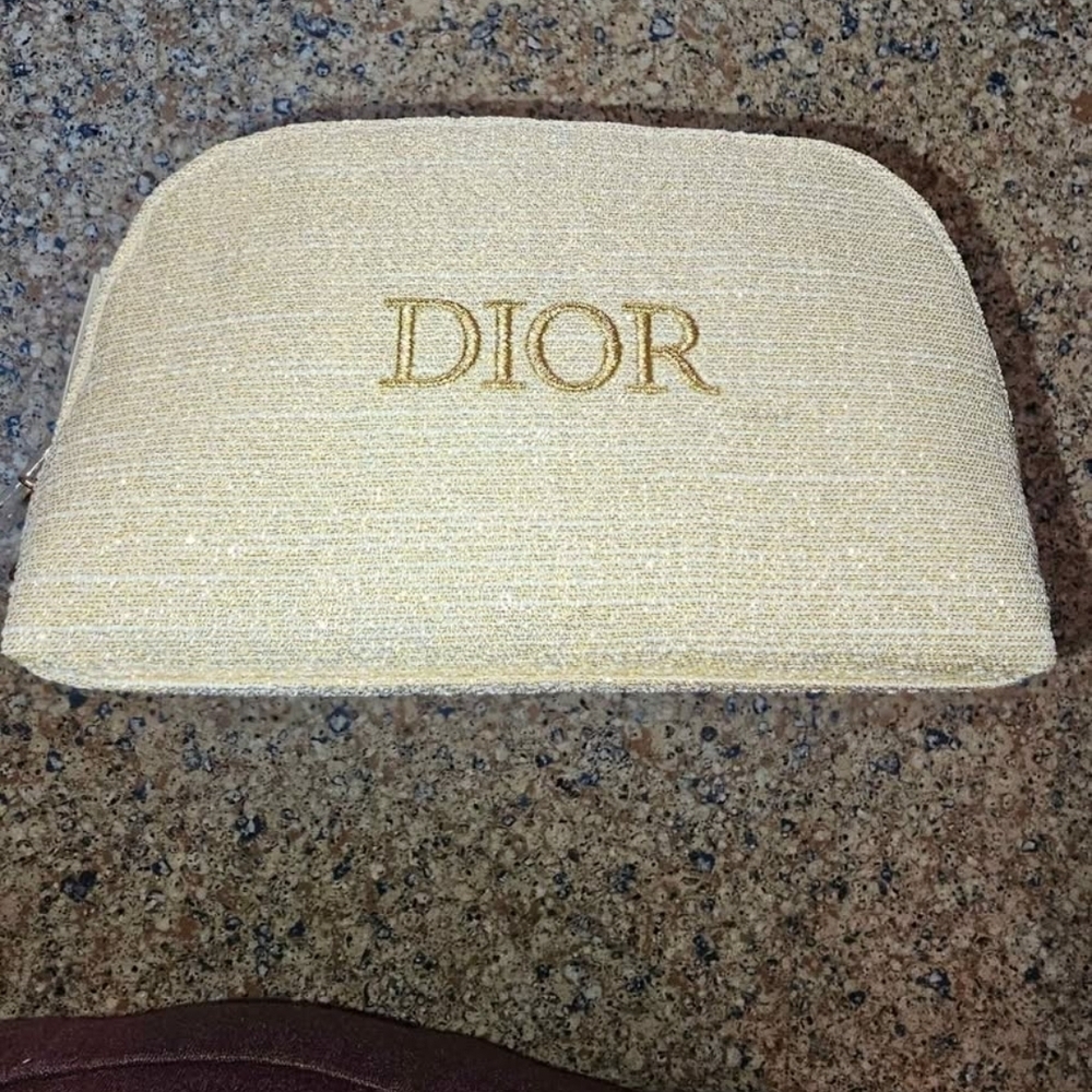 NEW DIOR 2024 Holiday Exclusive Cosmetic Case With Gold Star Charms and Box